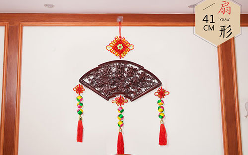峨蔓镇中国结挂件实木客厅玄关壁挂装饰品种类大全